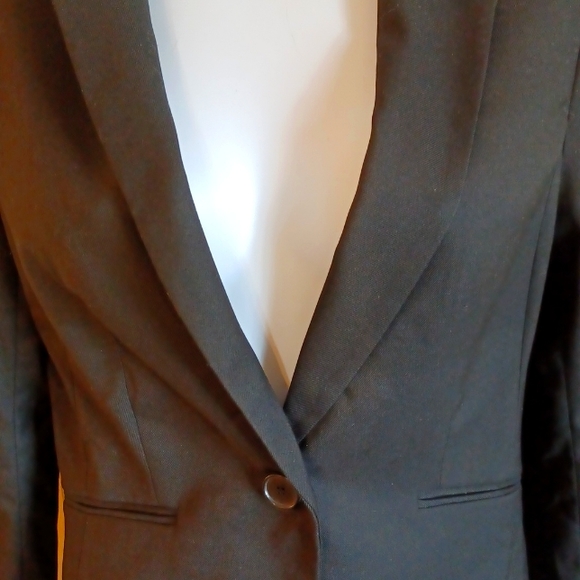 H&M blazer - Picture 3 of 10